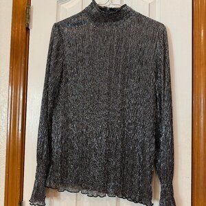 Chico's Mock Neck Metalic Crinkle Top, sz M (Chico's 1) - NWT!!
